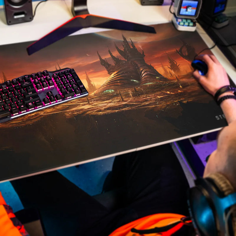 Mousepad Alien City by Kentaro Kanamoto