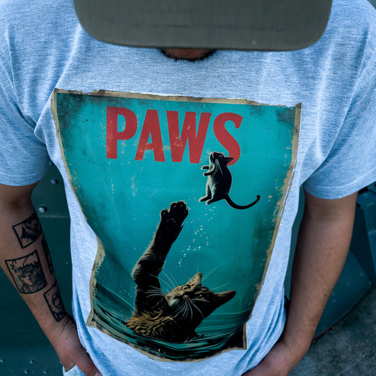 T-shirt Paws
