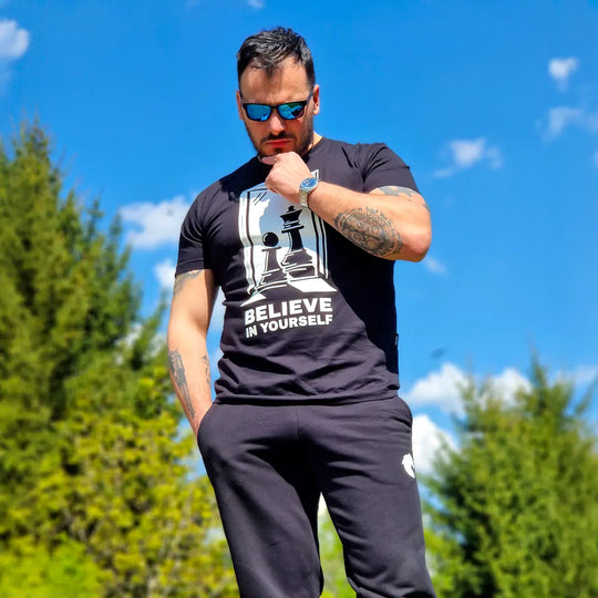 T-shirt Believe In Yourself Marianczello Club