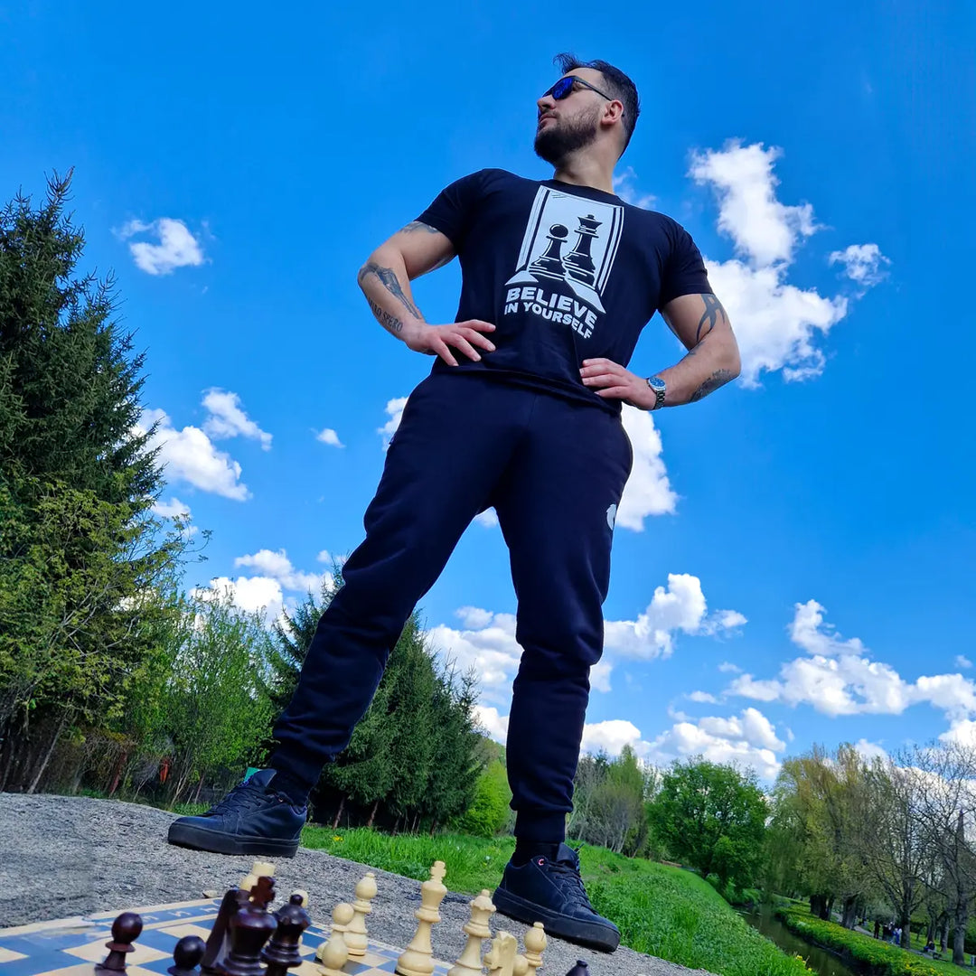 T-shirt Believe In Yourself Marianczello Club