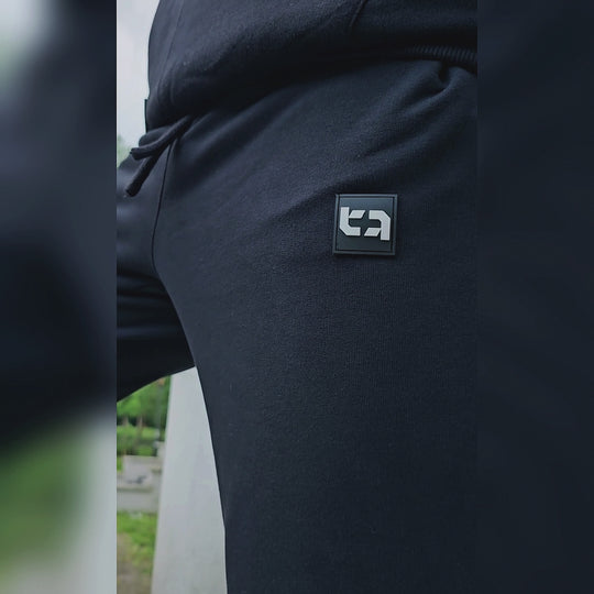 Sweatpants Simple Tilt